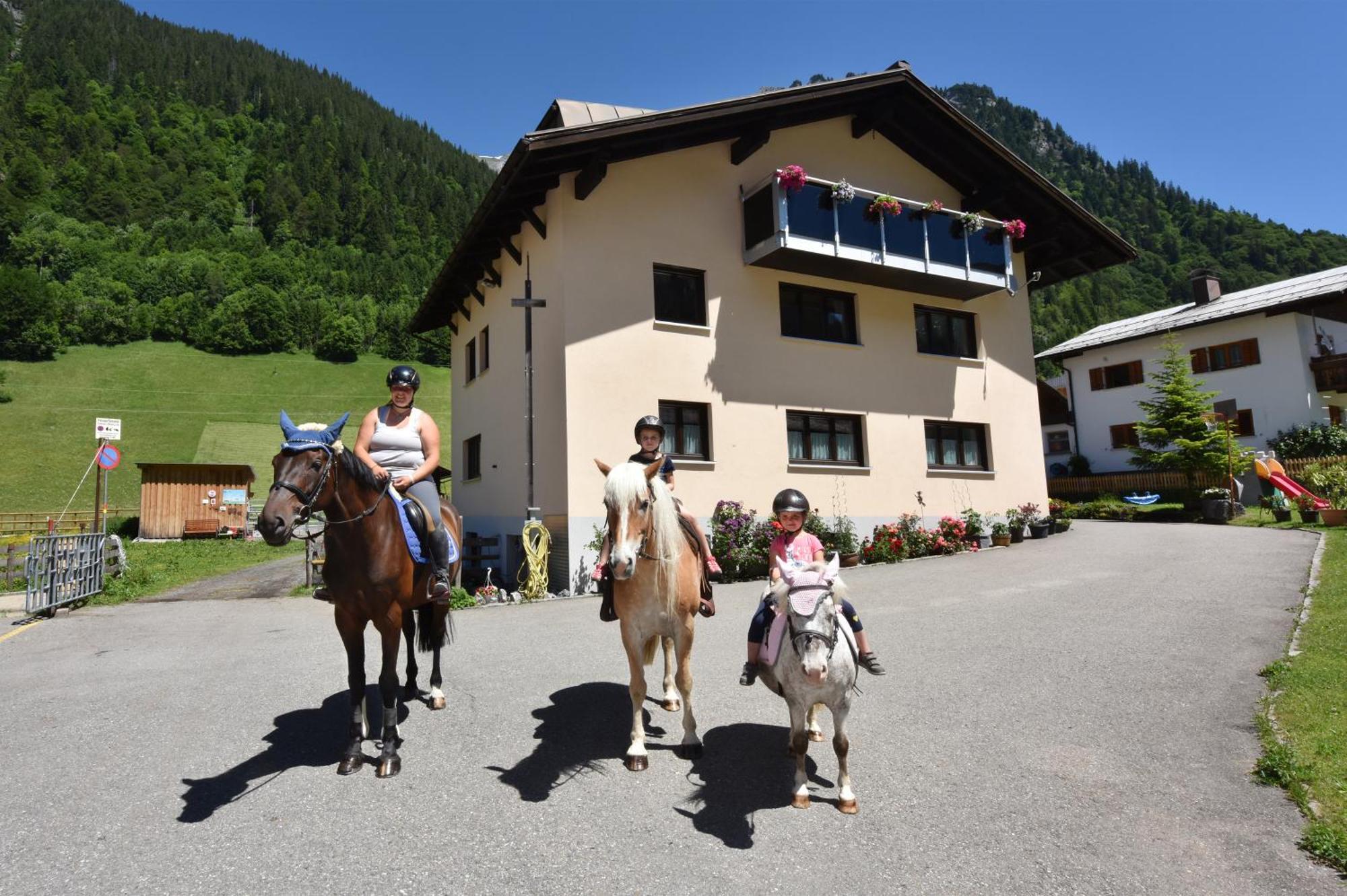 Landhaus Juritsch Klosterle am Arlberg Exterior foto