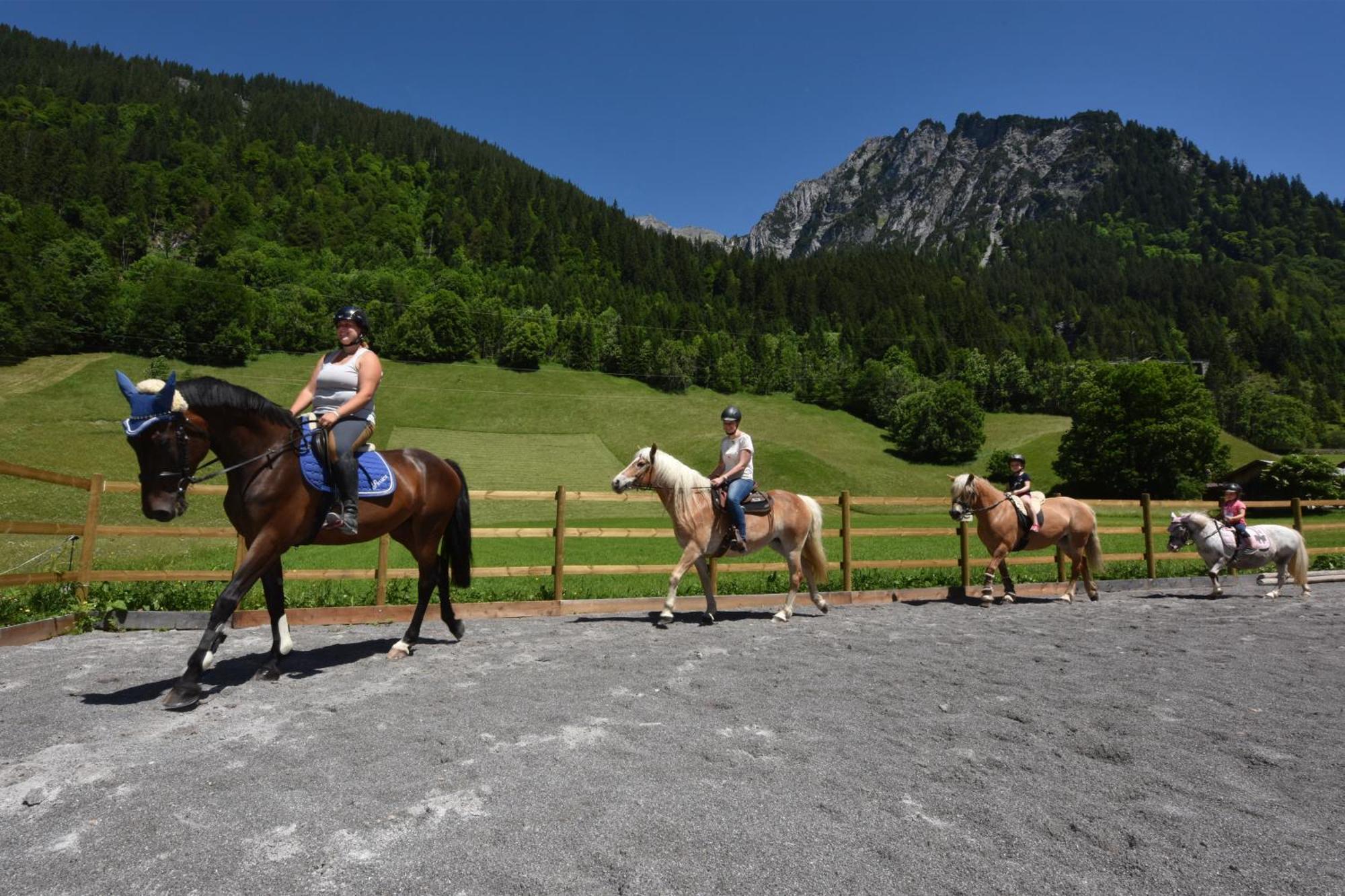 Landhaus Juritsch Klosterle am Arlberg Exterior foto